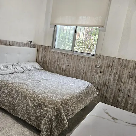 En Casa De Familia 