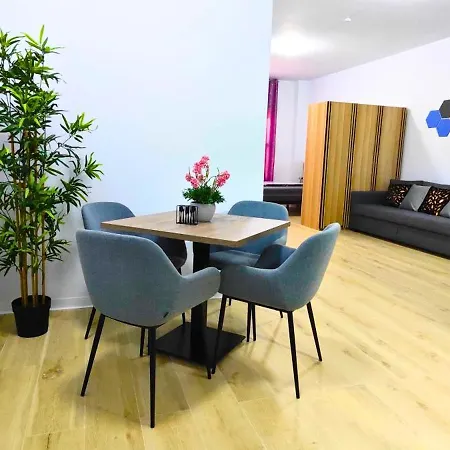 Aparthotel Ynfinity Valencia