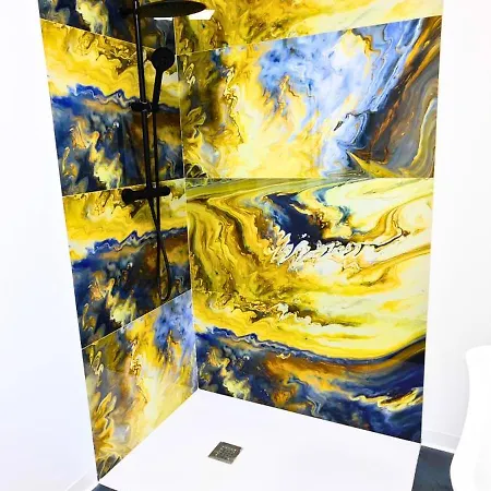 Apart-hotel Ynfinity 3*