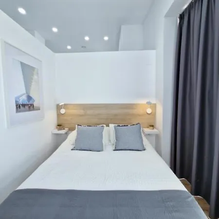 Nuevo Cerca De La Playa Y Centrico