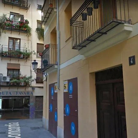 Apartment Attic Ciutat Vella/wifi/city Center