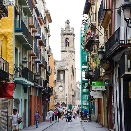 Apartment Attic Ciutat Vella/wifi/city Center *