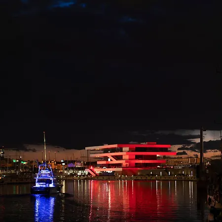 Botel Master&commander Valencia