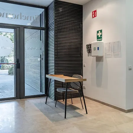 Апартаменты Limehome Carrer D'antonio Ferrandis