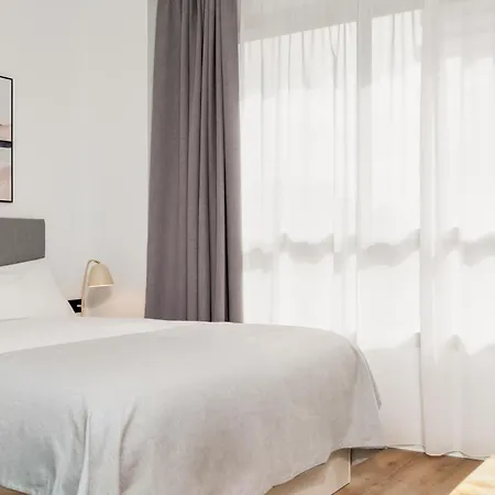 Апарт-отель Carrer D'antonio Ferrandis 4*
