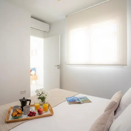 Apartment Singularstays Tinglado Ii *