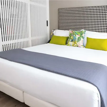 Myr Marques House 4*