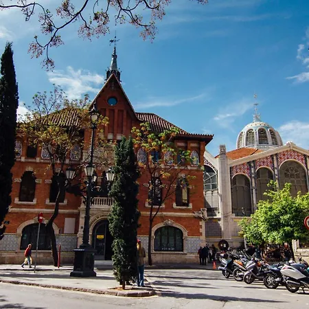 酒店 Mate Cosmo - Centre, 3*