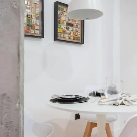 Vlc Host - Manya * Valencia