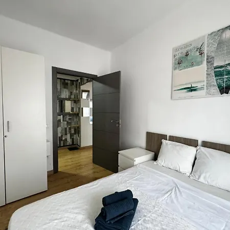 Assutzena 5 Apartment *