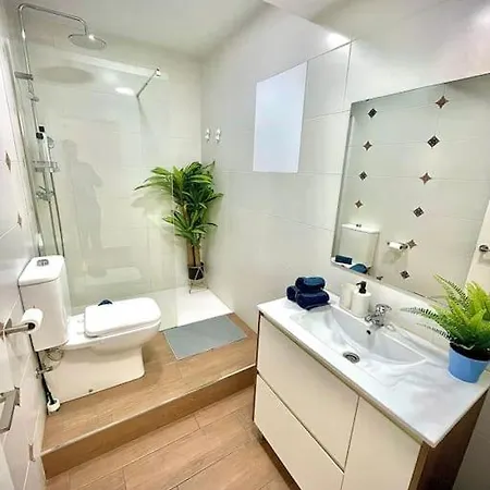 Elegant Rooftop By F2 Apartment