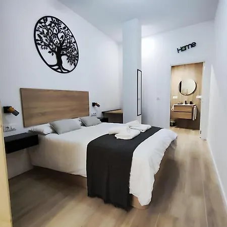 Amarillo - - Turia Park By Rio Turia * Valencia