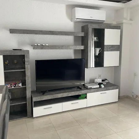 Cercano Al Centro شقة