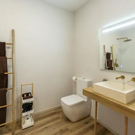 Pivote Flats - Marina B