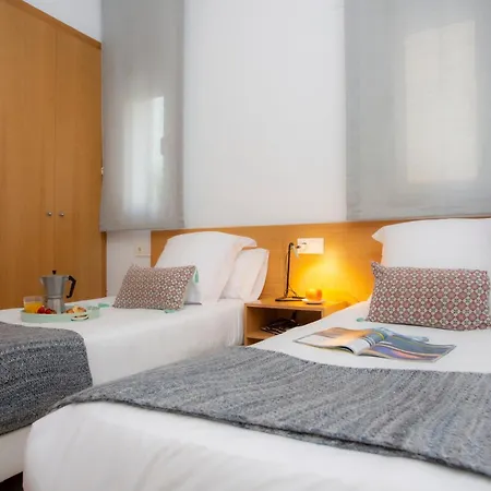 Apartamento Singularstays Mar44 *