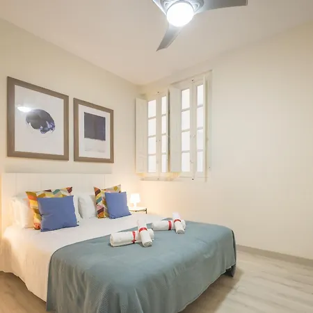 Macflats Ayuntamiento Valenza