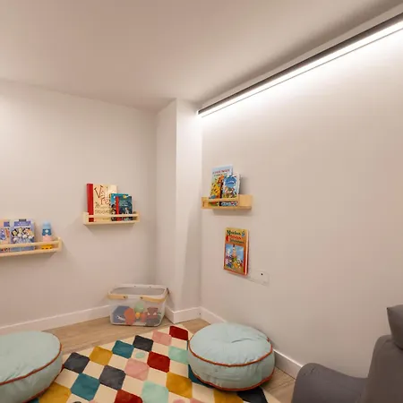 Florit Flats - Trafalgar Arts&port *