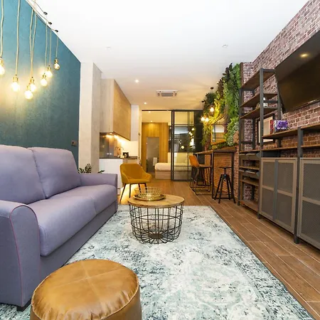 Fabulosa Vivienda Nueva A Un Paso De Plaza Espana Valencia