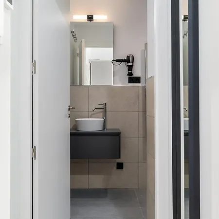 Limehome Carrer D'antonio Ferrandis * Valencia