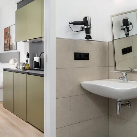 Limehome Carrer D'antonio Ferrandis * Valencia