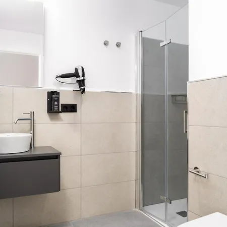 Limehome Carrer D'antonio Ferrandis Valencia