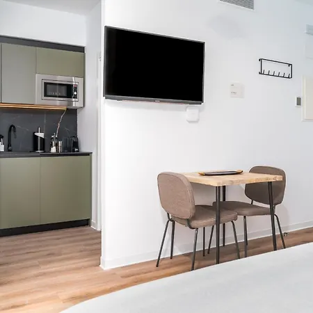 Limehome Carrer D'antonio Ferrandis Apartment