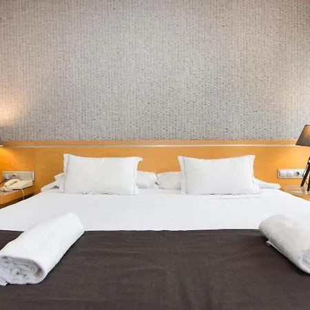 فندق & Co. J. Botanico Boutique 3*
