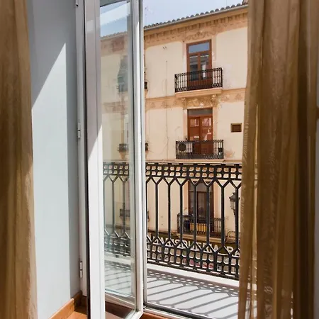 & Co. J. Botanico Boutique فندق فالنسيا