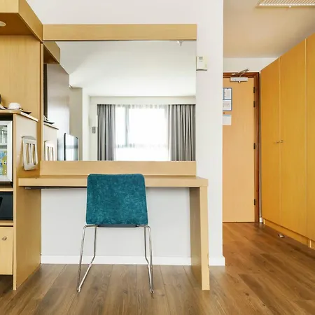 Hotel Ilunion 4