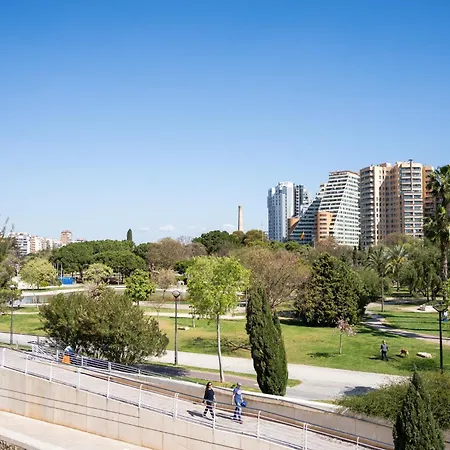 Junto Al Oceanográfic * Valencia