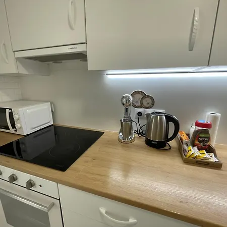 Piso Tranquilo Y Luminoso En