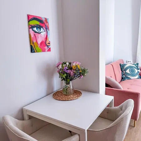 Aiora Apartament *