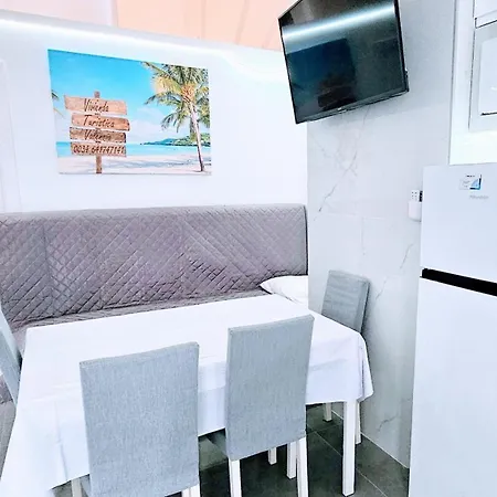 Viviendaturisticavalencia A4a5 Arena Roig Apartment