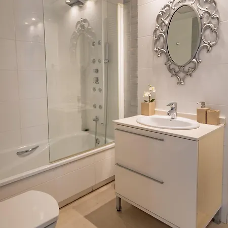 Doble A Deluxe Walencja