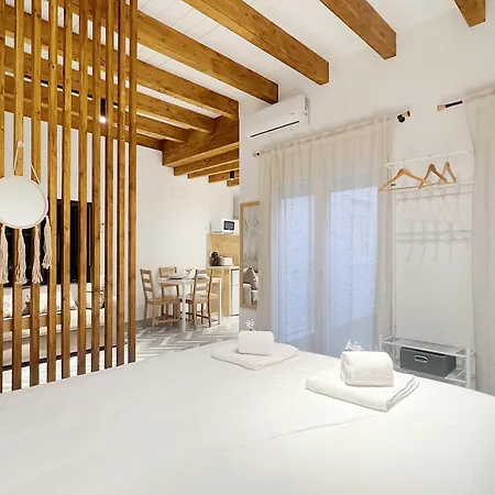 Apartment Encantador Vigas De Madera