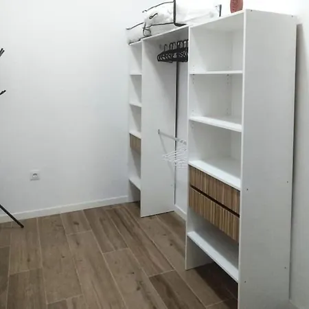 Elegante Bajo En Apartment Valencia