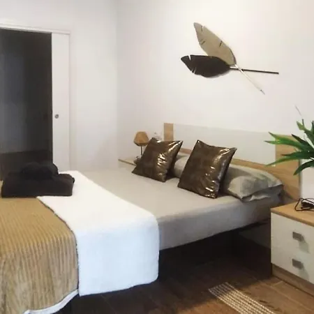 Elegante Bajo En Apartment Valencia