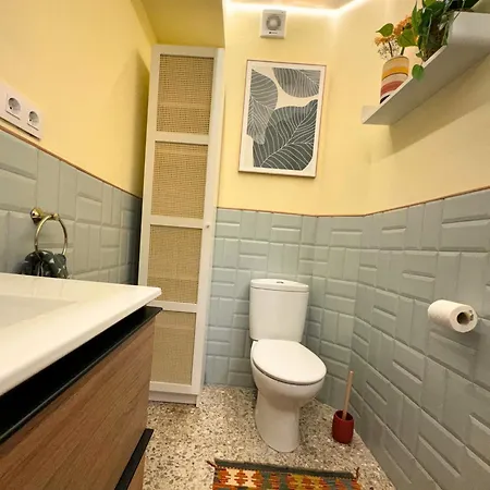 Luminous In Ciutat Vella Next To Turia Park Apartman *
