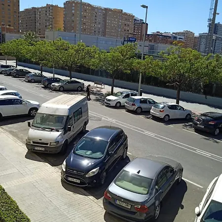 Y Suite. Upv, Uv Y Playa * Valencia