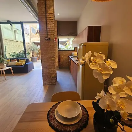 Tradicional Casa Con Patio Ruzafa Apartman Valencia