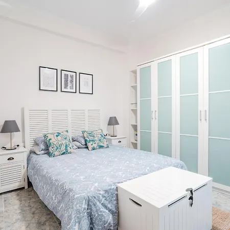 Cisneros Flat * ולנסיה