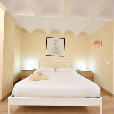 公寓 Centrico Al Lado De Torres De Quart *