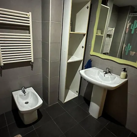 Alojamiento * Валенсия