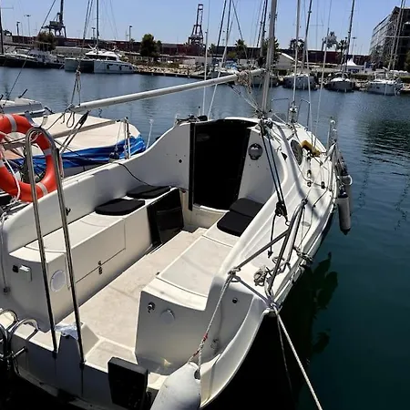 Marine Dream Úszó hotel Valencia