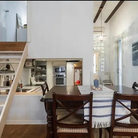 Apartment Ideal With Terrace Near The *