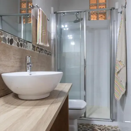 Ideal With Terrace Near The Apartment Valencia