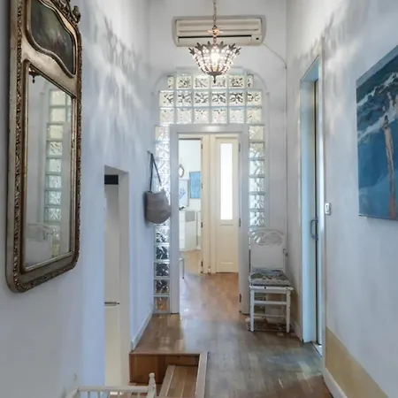 Apartment Ideal With Terrace Near The *