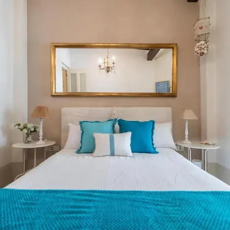 Ideal With Terrace Near The Apartment Valencia
