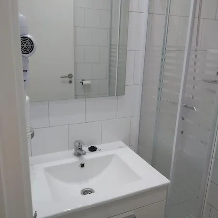 Pensionat Serrano 3*
