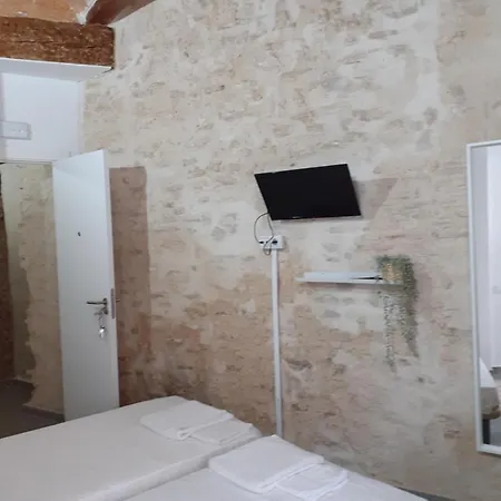 Gasthuis Serrano 3*